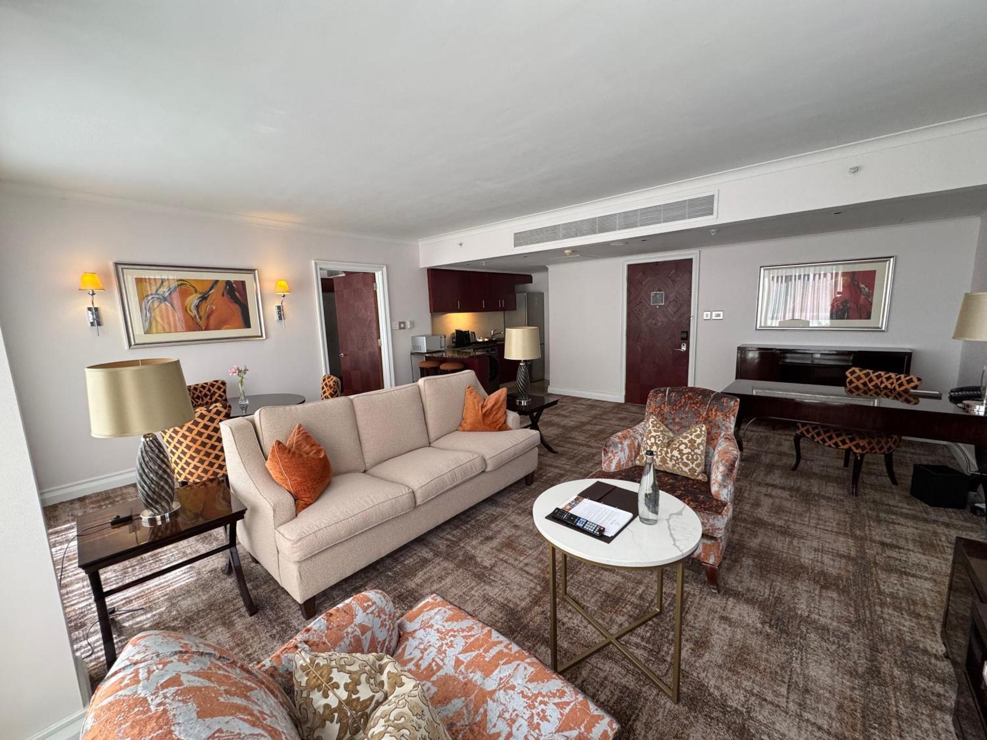 Luxury Residence At Taj Cape Town - Top Corner Apartment With Balcony - Newly Renovated 외부 사진