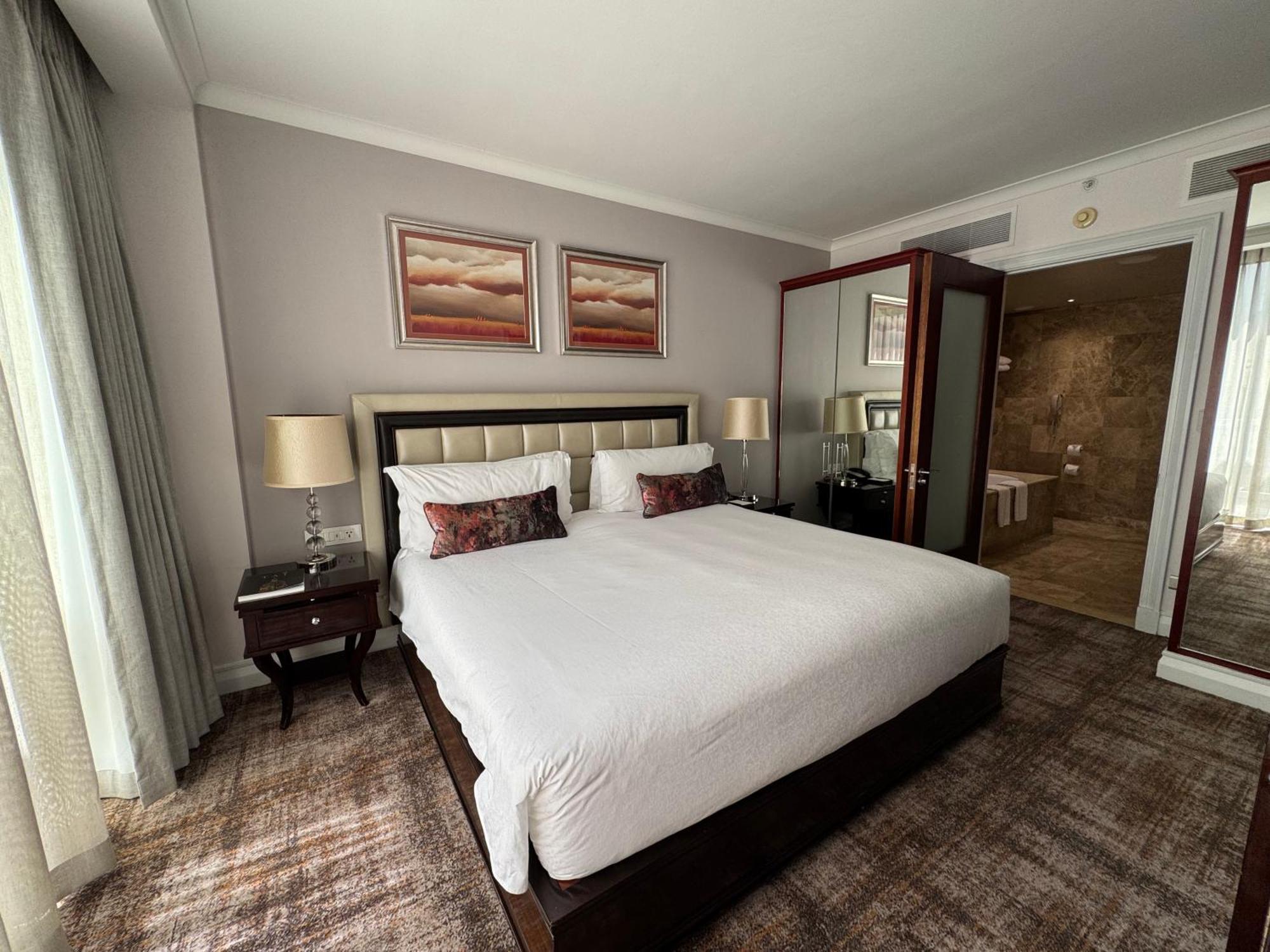 Luxury Residence At Taj Cape Town - Top Corner Apartment With Balcony - Newly Renovated 외부 사진